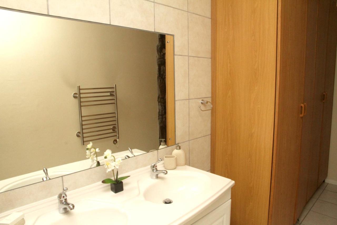 Hotel Whispering Whale Jacobs Bay Esterno foto