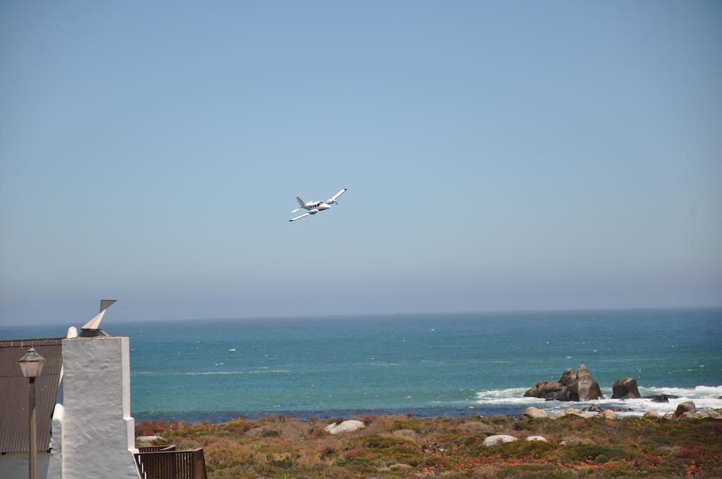 Hotel Whispering Whale Jacobs Bay Esterno foto